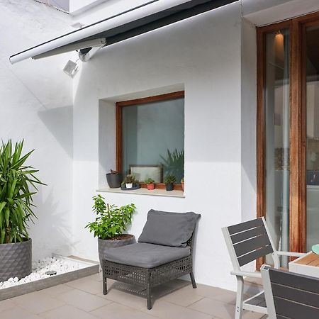 Appartement Sunny Cozy Penthouse With A Terrace At Plaza Del Carmen à Valence Extérieur photo