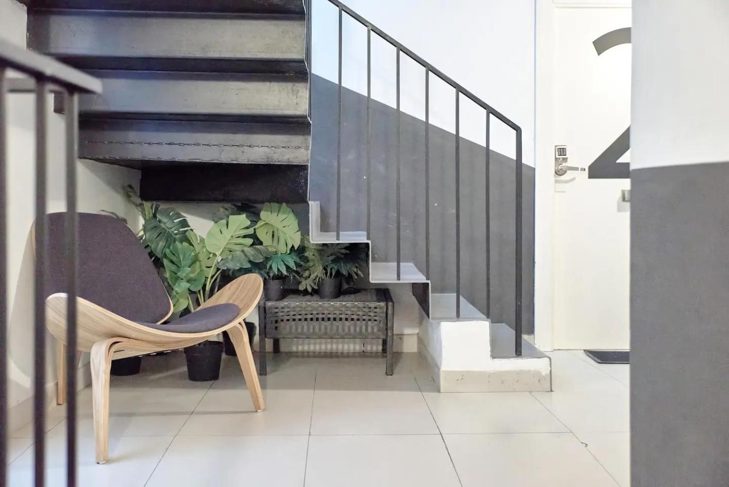 Appartement Sunny Cozy Penthouse With A Terrace At Plaza Del Carmen à Valence Extérieur photo